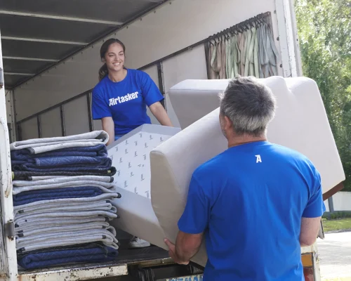 1689671589075-removals-near-me (1)